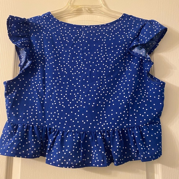 SHEIN top XL - Picture 2 of 4